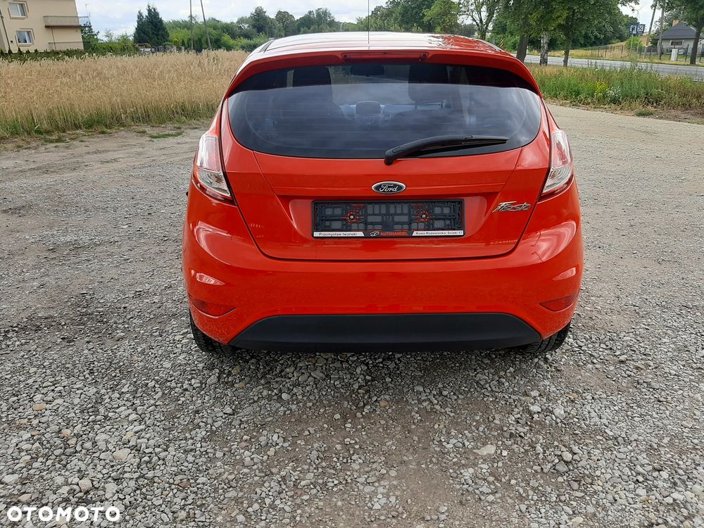 Ford Fiesta 1.6 TDCi DPF Trend - 13