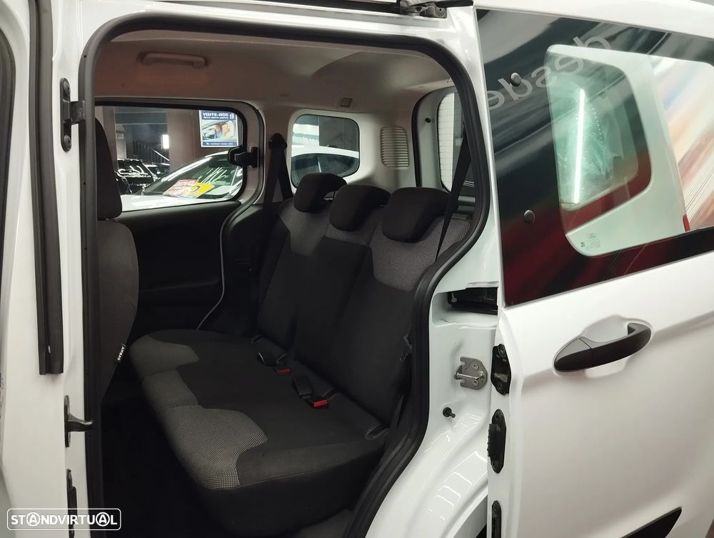 Ford Tourneo Courier 1.0 EcoBoost Ambiente - 10