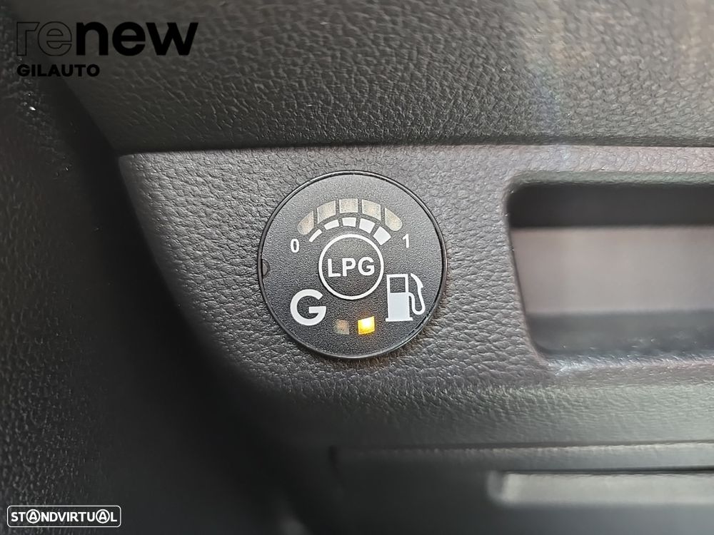 Renault Clio 1.0 TCe Techno Bi-Fuel - 27