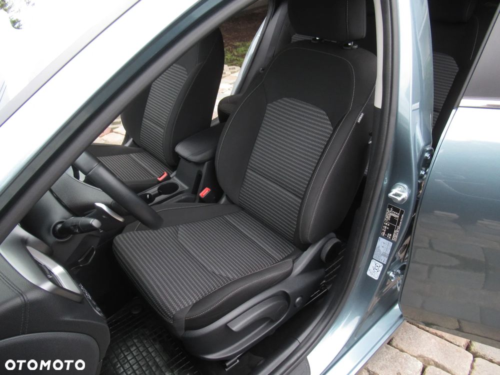 Kia Ceed 1.5 T-GDI M DCT - 6