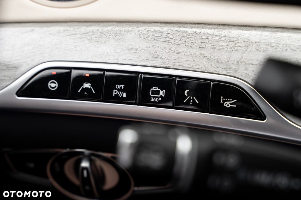 Mercedes-Benz Klasa S 63 AMG L 4Matic AMG Speedshift MCT - 24
