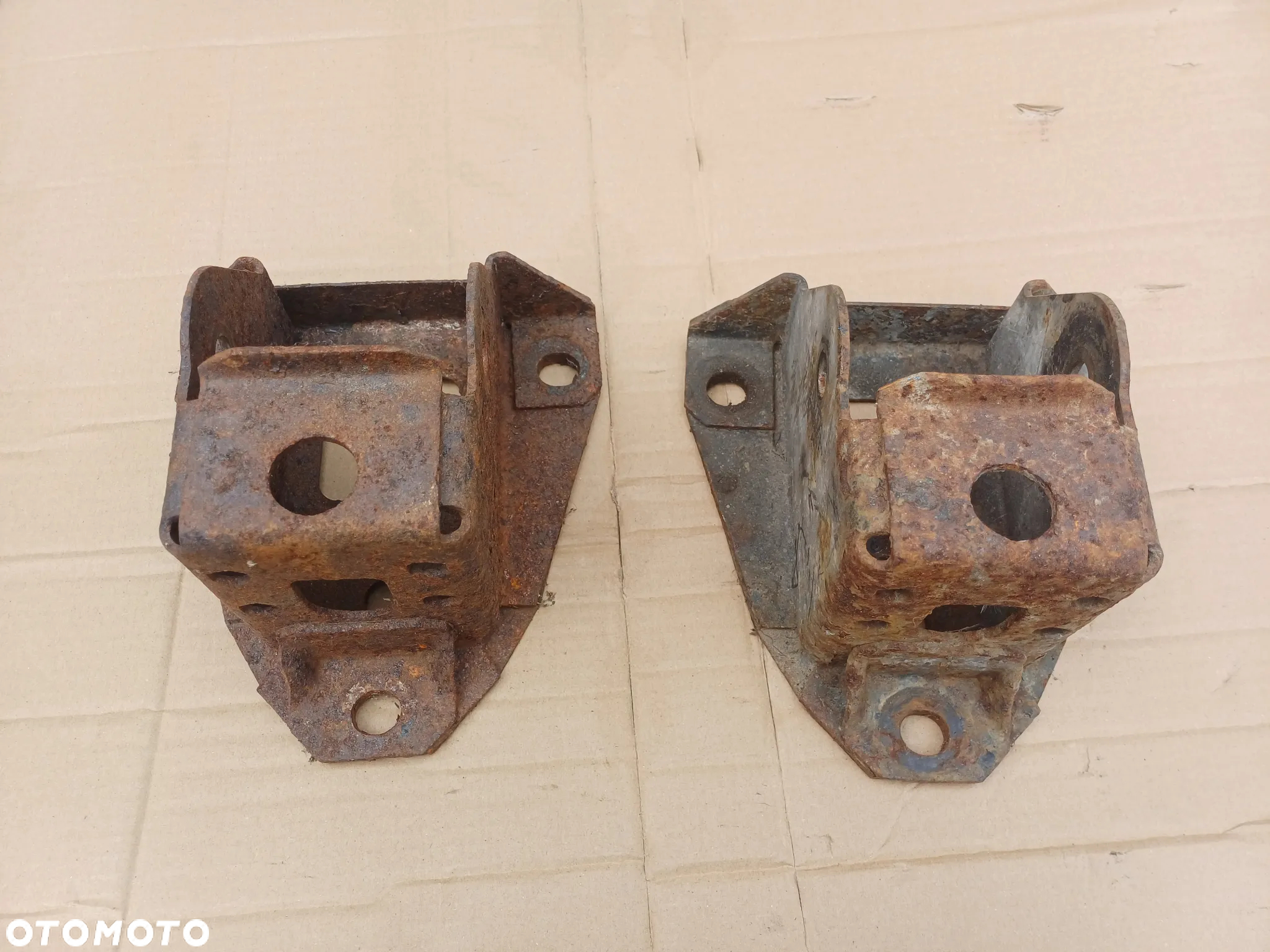 Mocowanie resora tył ducato boxer jumper 94-06 - 3