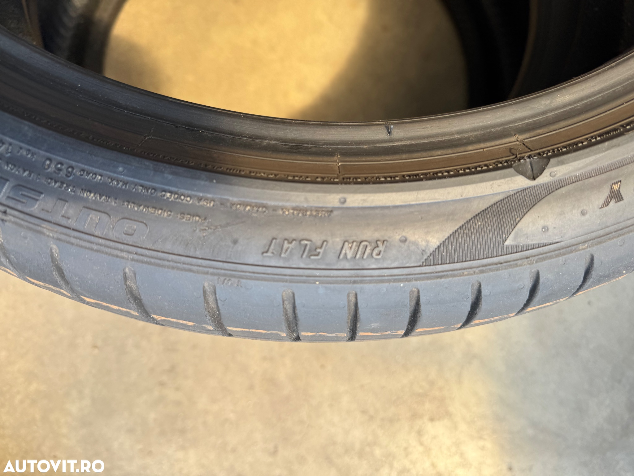 Vând set anvelope 225/40/19-255/35/19 Pirelli de vară cu runflat aproape noi - 7