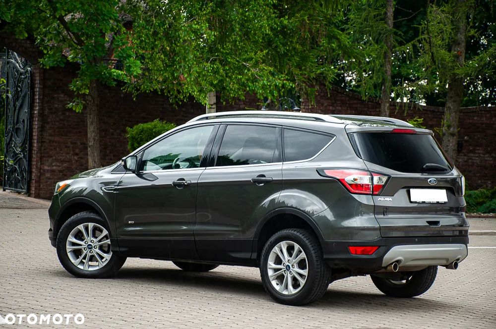 Ford Kuga 2.0 TDCi 4x4 SYNC - 17