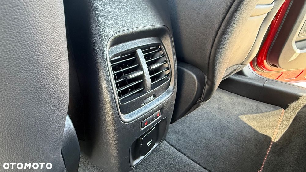 Ford Kuga 2.5P PHEV FWD ST-Line X - 18