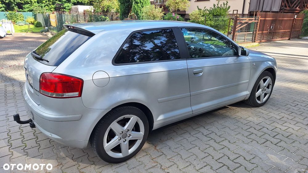 Audi A3 1.9 TDI Ambition - 4