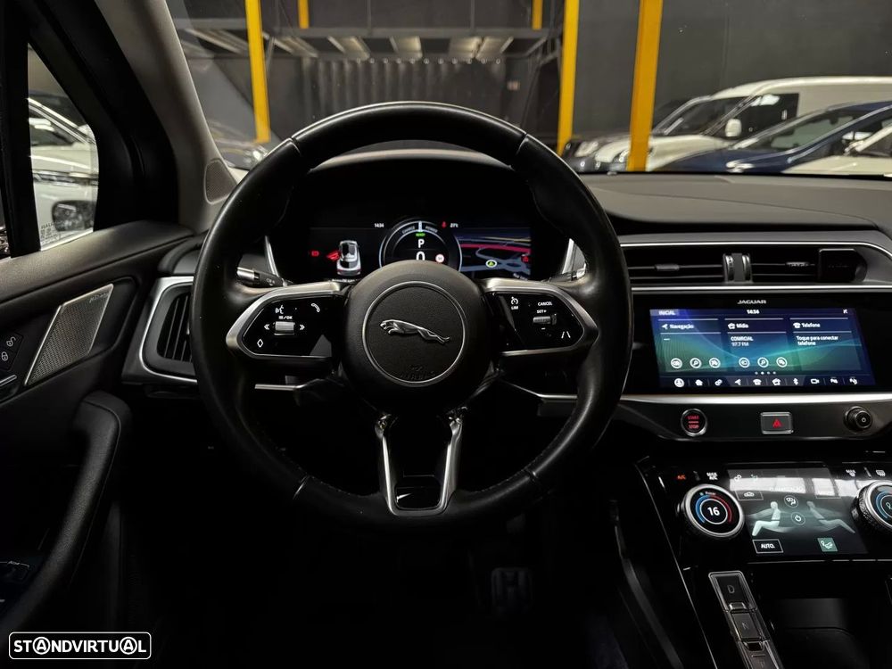 Jaguar I-Pace - 17
