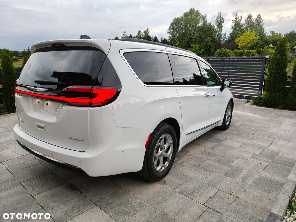 Chrysler Pacifica - 9