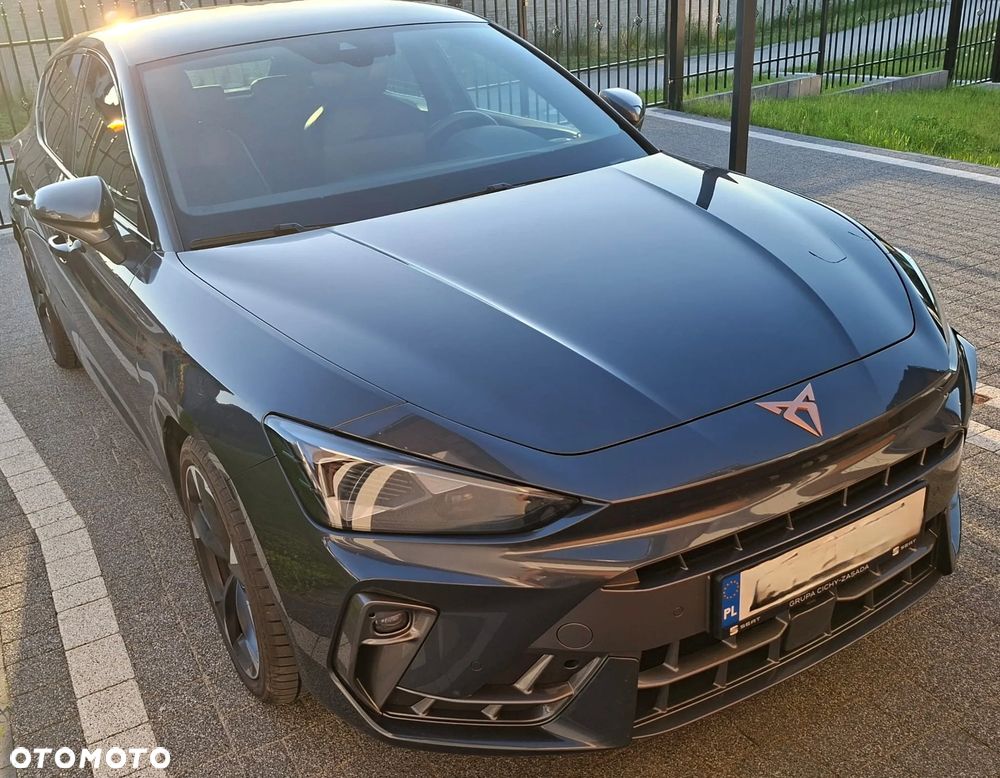 Cupra Leon 1.5 eTSI DSG - 2