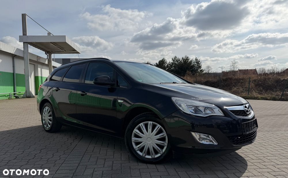 Opel Astra 1.4 Turbo Edition - 2