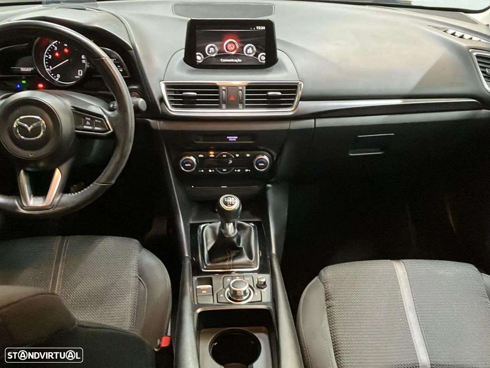 Mazda 3 - 9