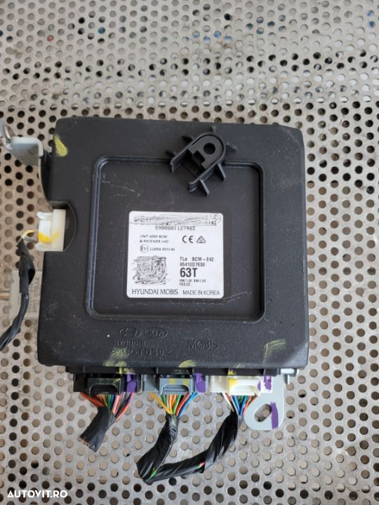 Modul Ecu Unitate Confort Assy-Smart Key Hyundai Tucson An 2015-2020 Cod 95480D7530 - 2