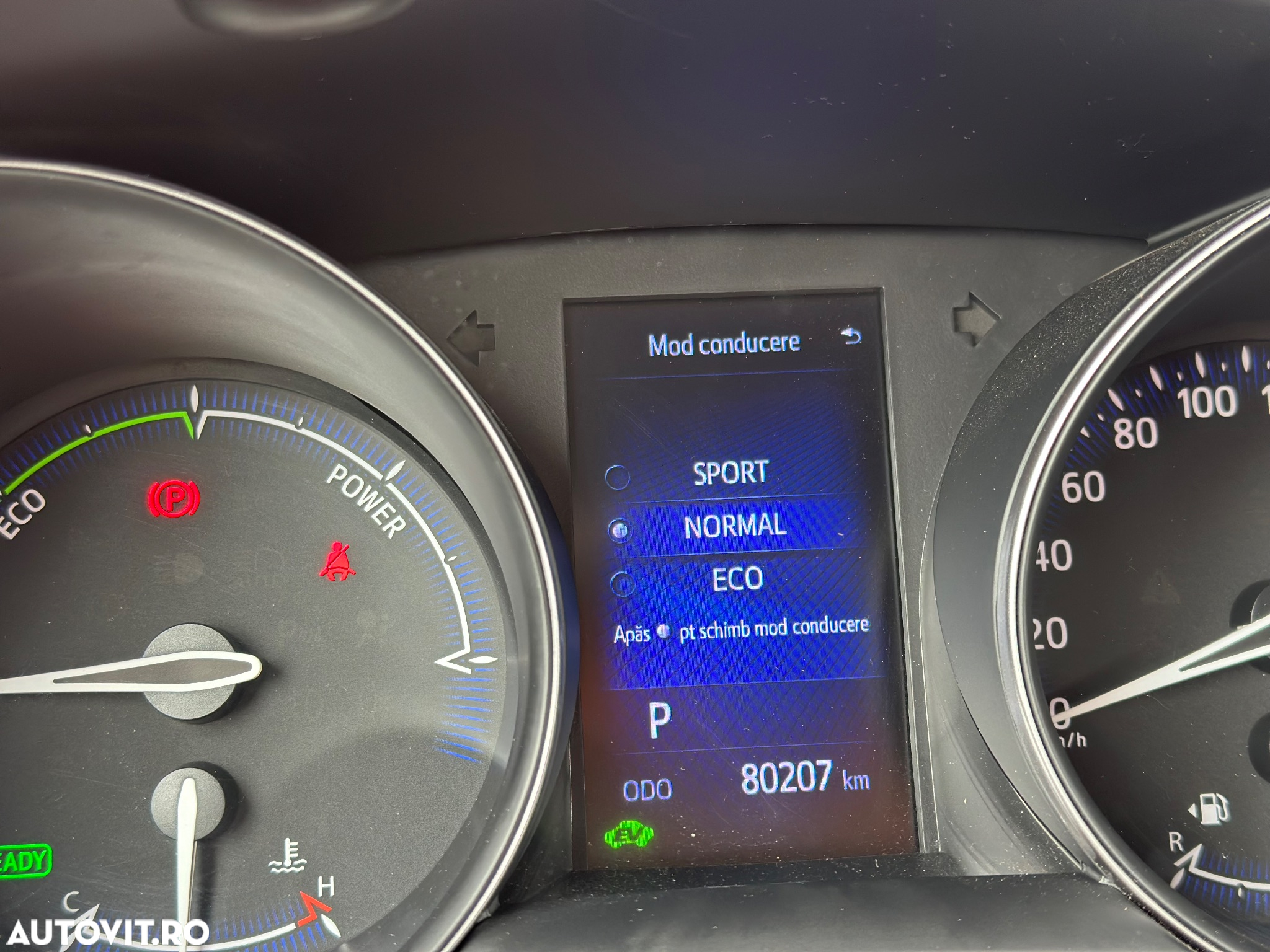 Toyota C-HR 1.8 HSD 122 CP 4x2 CVT Style - 18