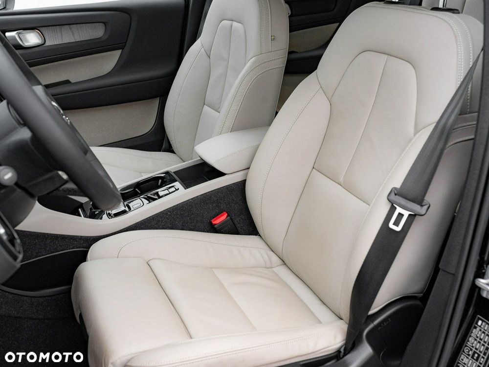 Volvo XC 40 - 15