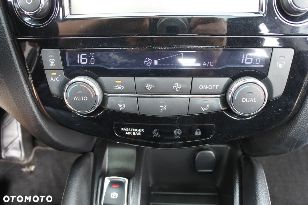 Nissan Qashqai 1.6 DIG-T 360 - 15