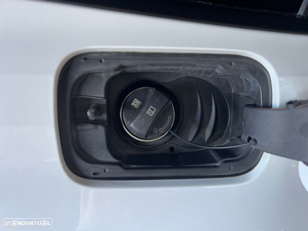 BMW 320 e Auto - 47