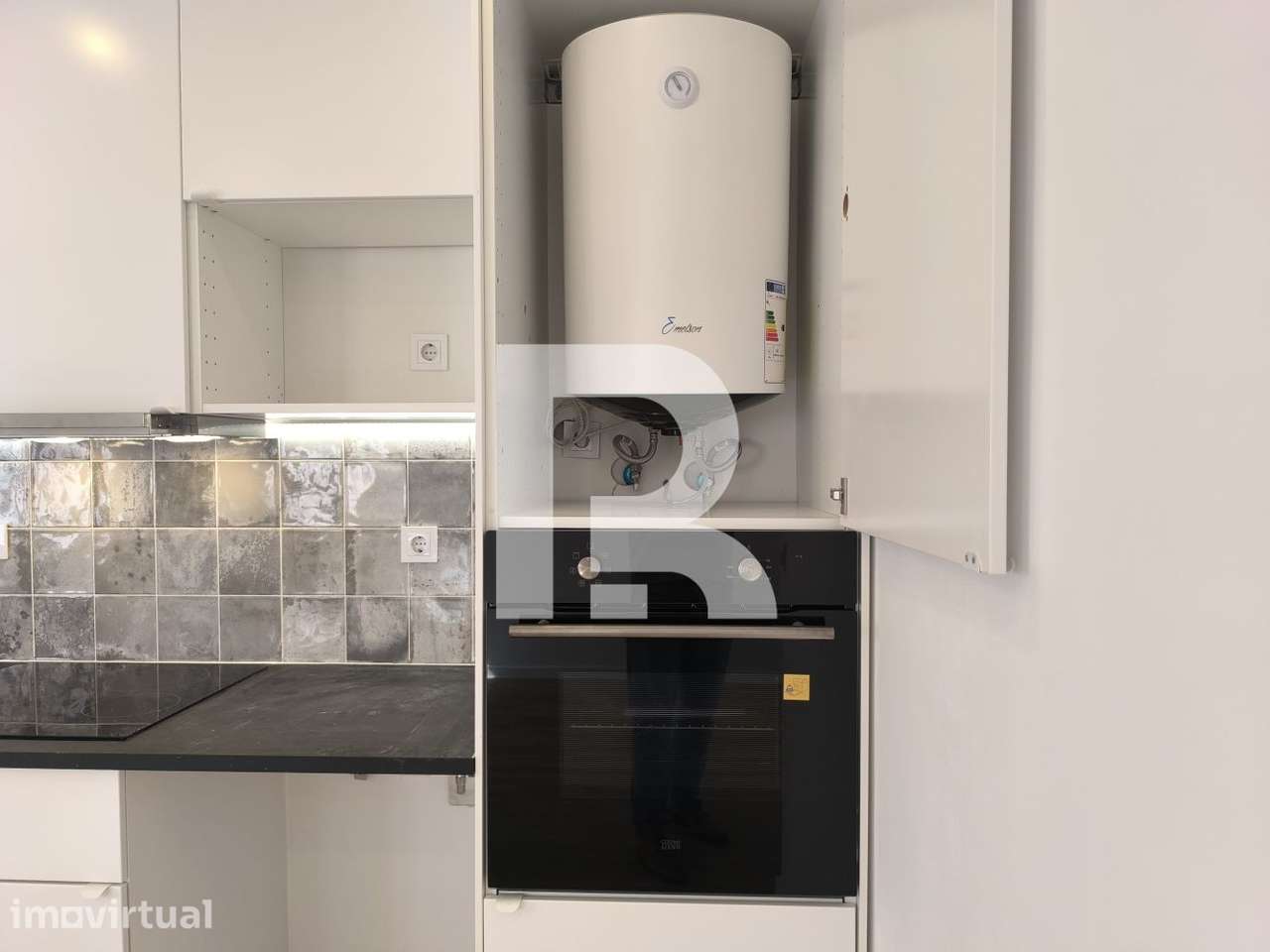 Apartamento T2 Remodelado no Forte da Casa, VFXira - Grande imagem: 5/17