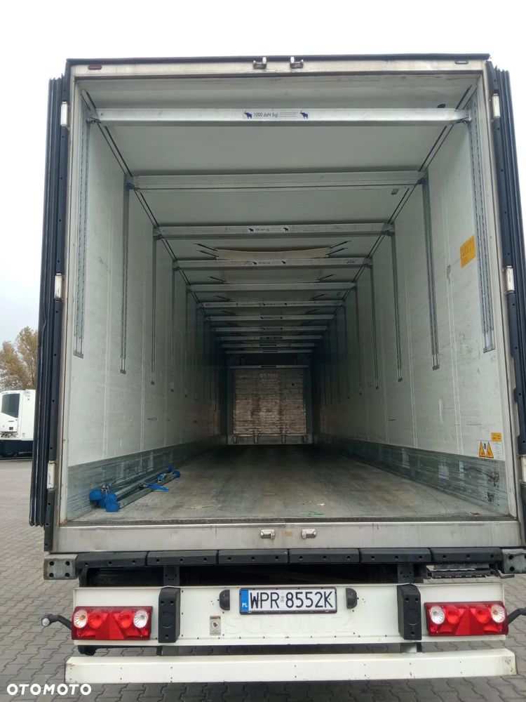 Schmitz Cargobull SKO 24L - 6