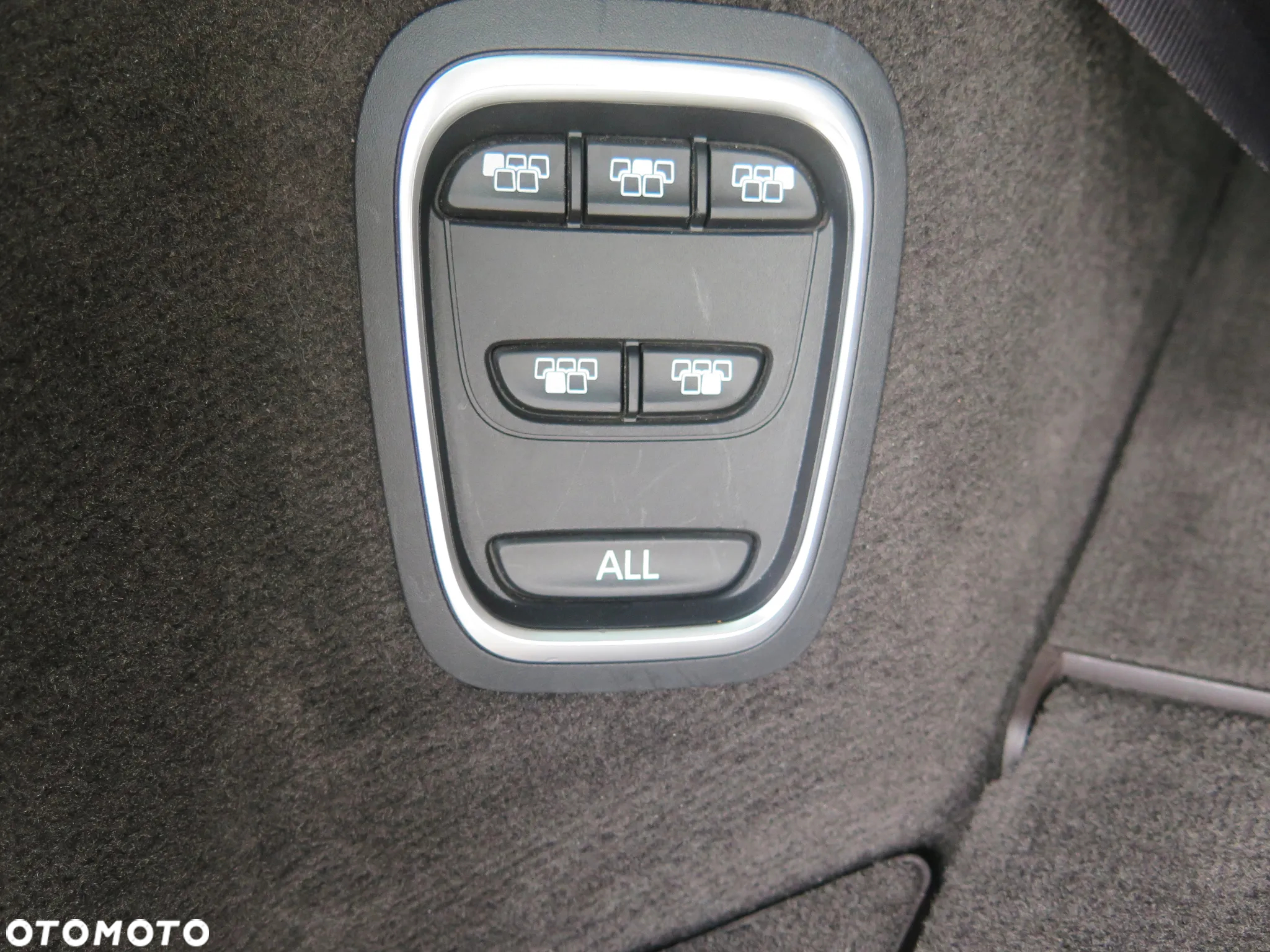 Renault Espace 1.8 TCe Energy Magnetic EDC 7os - 30