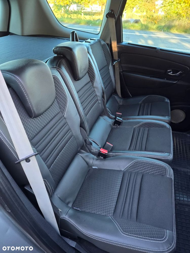 Renault Grand Scenic - 23