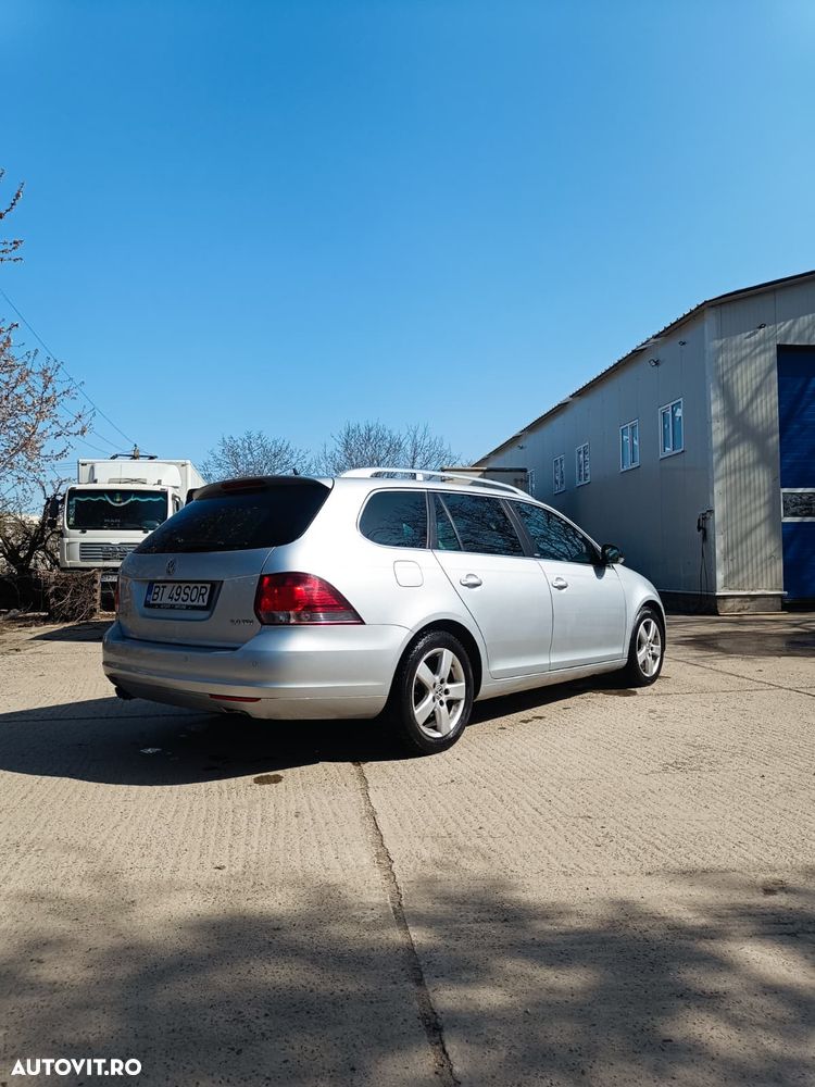 Volkswagen Golf 2.0 TDI DPF Highline - 2