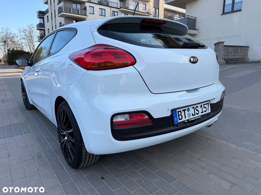 Kia ProCeed 1.6 GDI Vision - 12