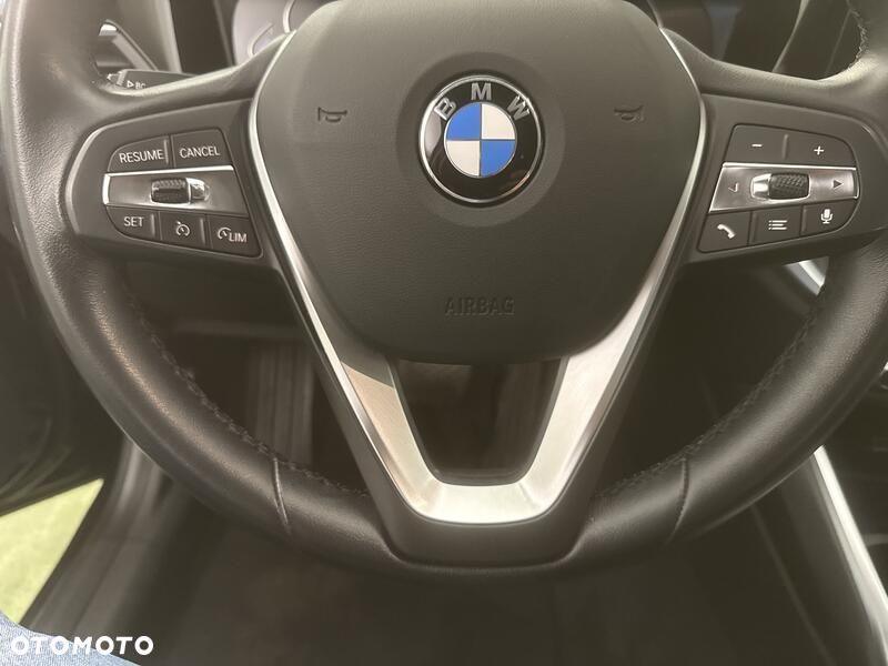 BMW Seria 3 318i Sport Line - 14