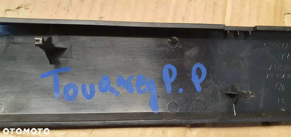 Listwa osłona dekor konsoli VW Touareg 7L6857226 - 6