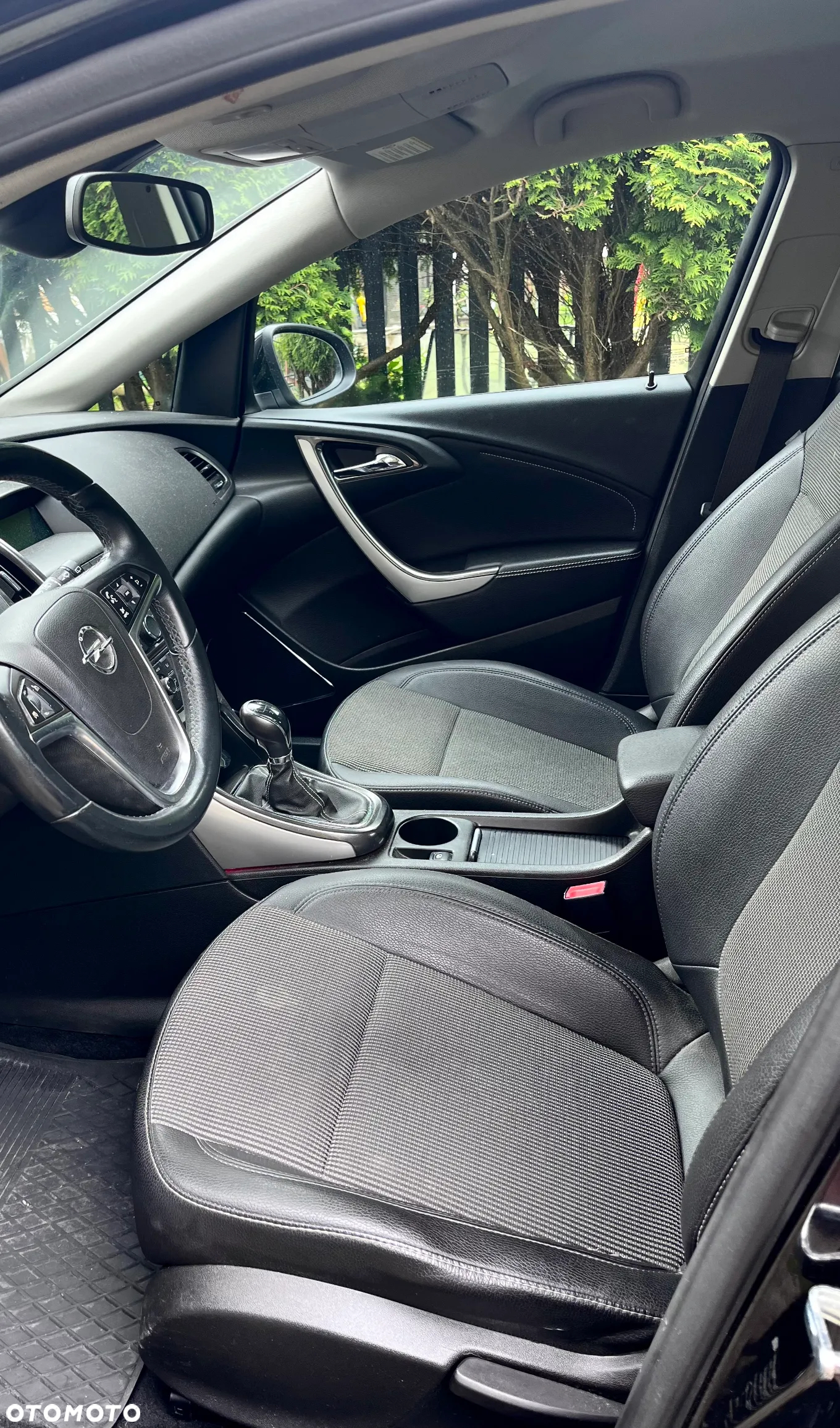 Opel Astra IV 1.7 CDTI Cosmo - 6