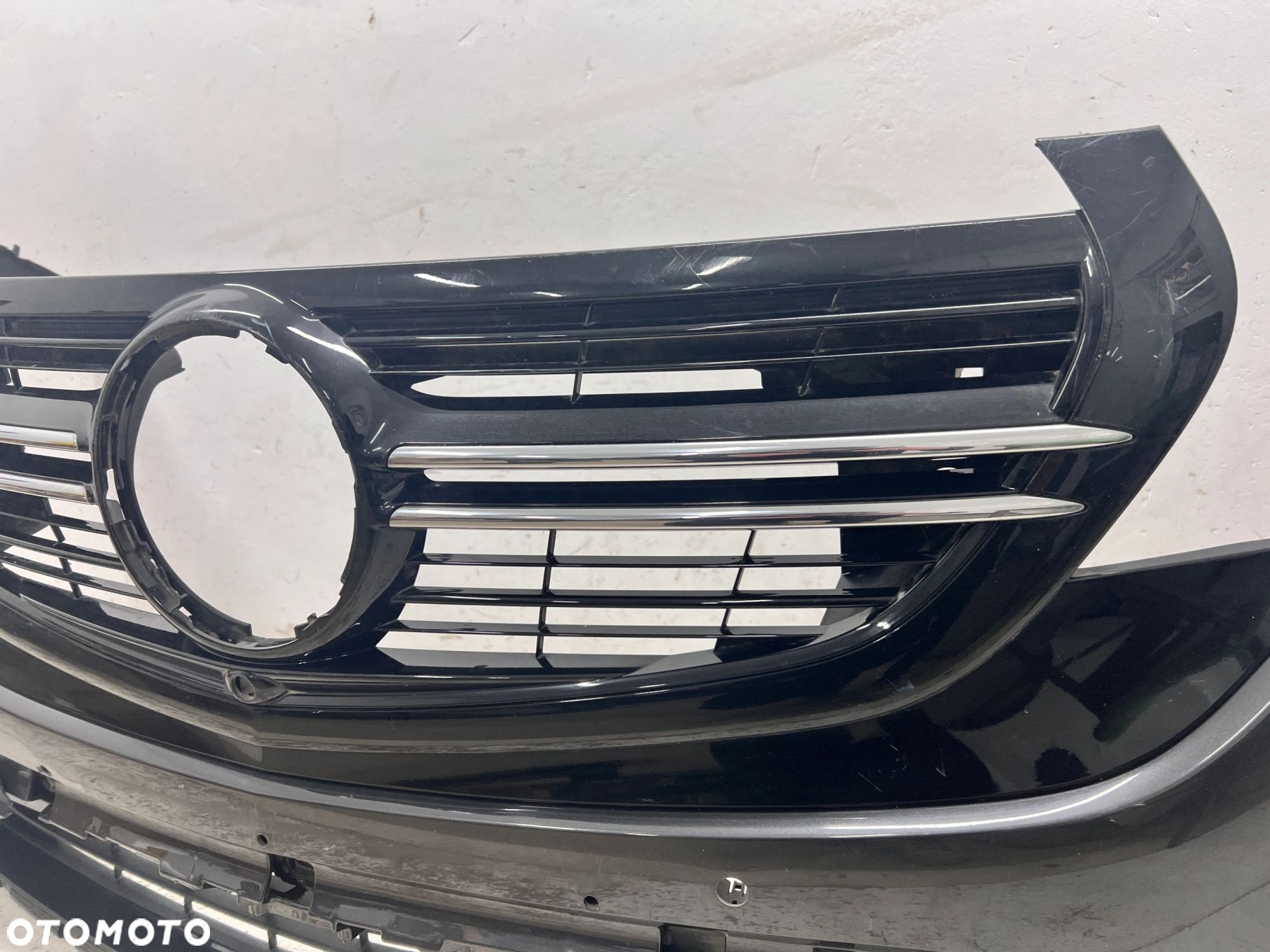 ZDERZAK PRZEDNI MERCEDES EQC AMG A293 - 3