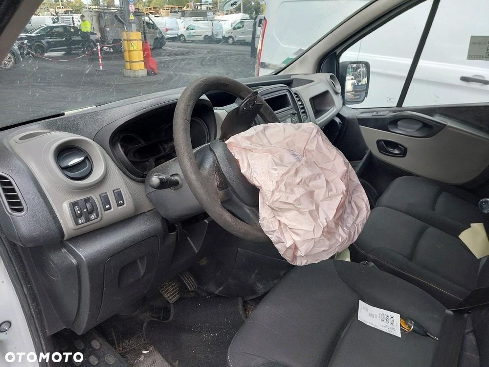 Renault Trafic - 11
