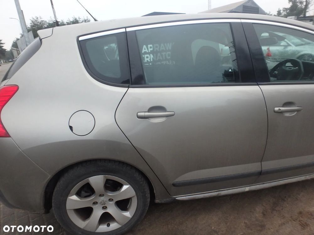 Drzwi prawe i lewe tylne Peugeot 3008 EVGC - 1