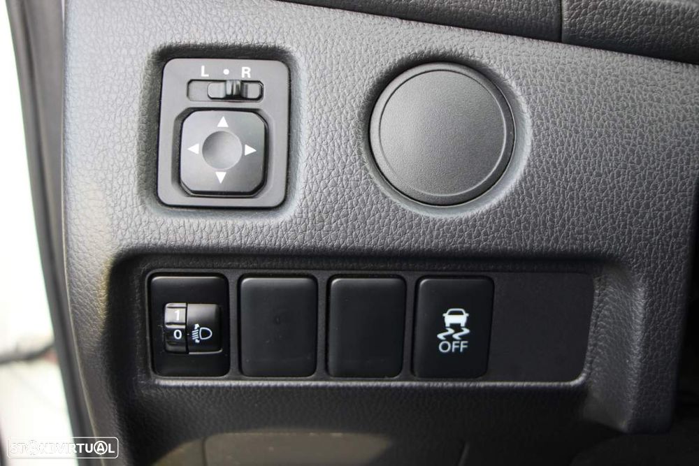 Mitsubishi L200 2.3 DI-D Strakar Space Cab Intense 4WD - 12