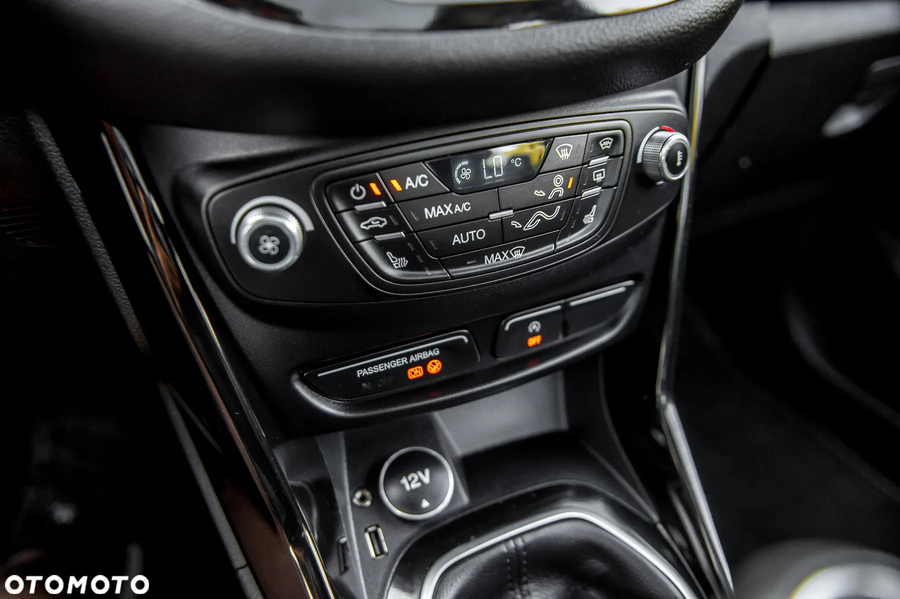 Ford B-MAX 1.0 EcoBoost Titanium - 30