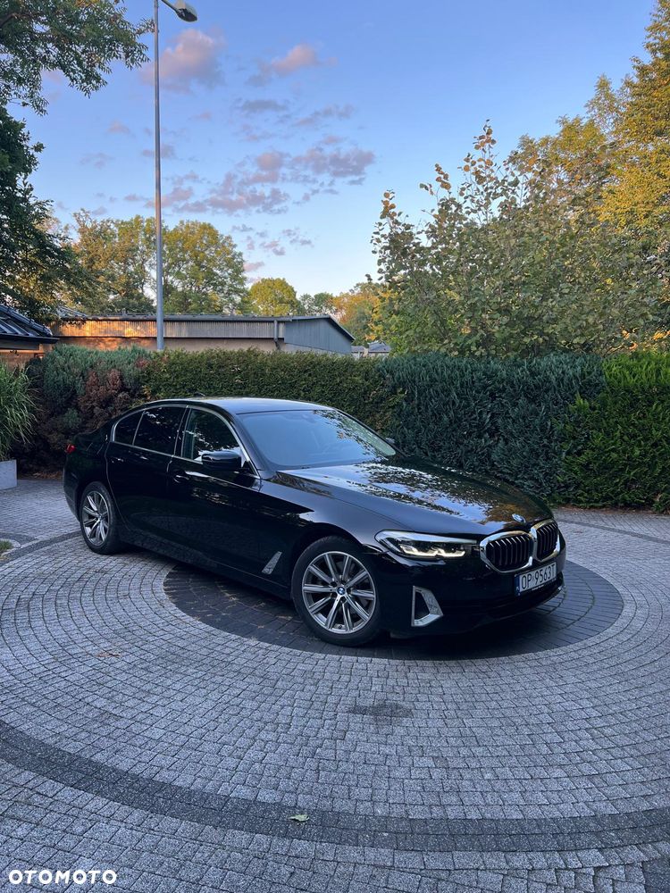 BMW Seria 5 518d Luxury Line - 2