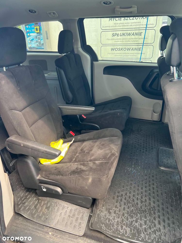 Dodge Grand Caravan 3.6 Express - 14