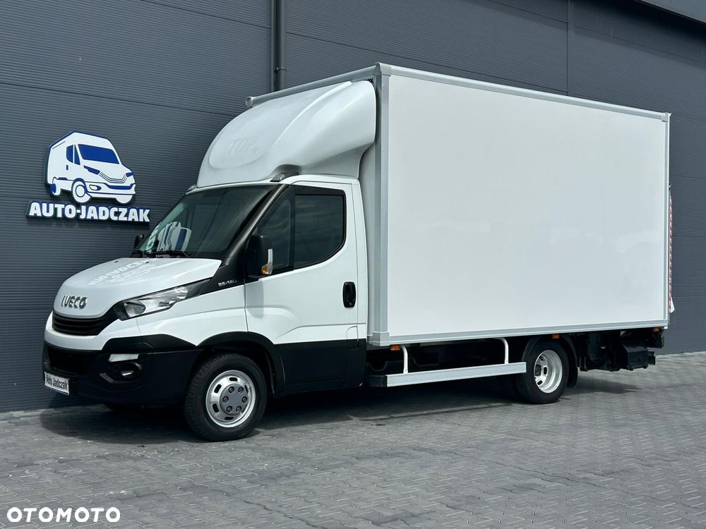 Iveco Daily 35C14 Kontener 8 palet + winda 1000kg + drzwi boczne + hak 3500kg **KLIMA**Serwis**Sprowadzony**2018R**