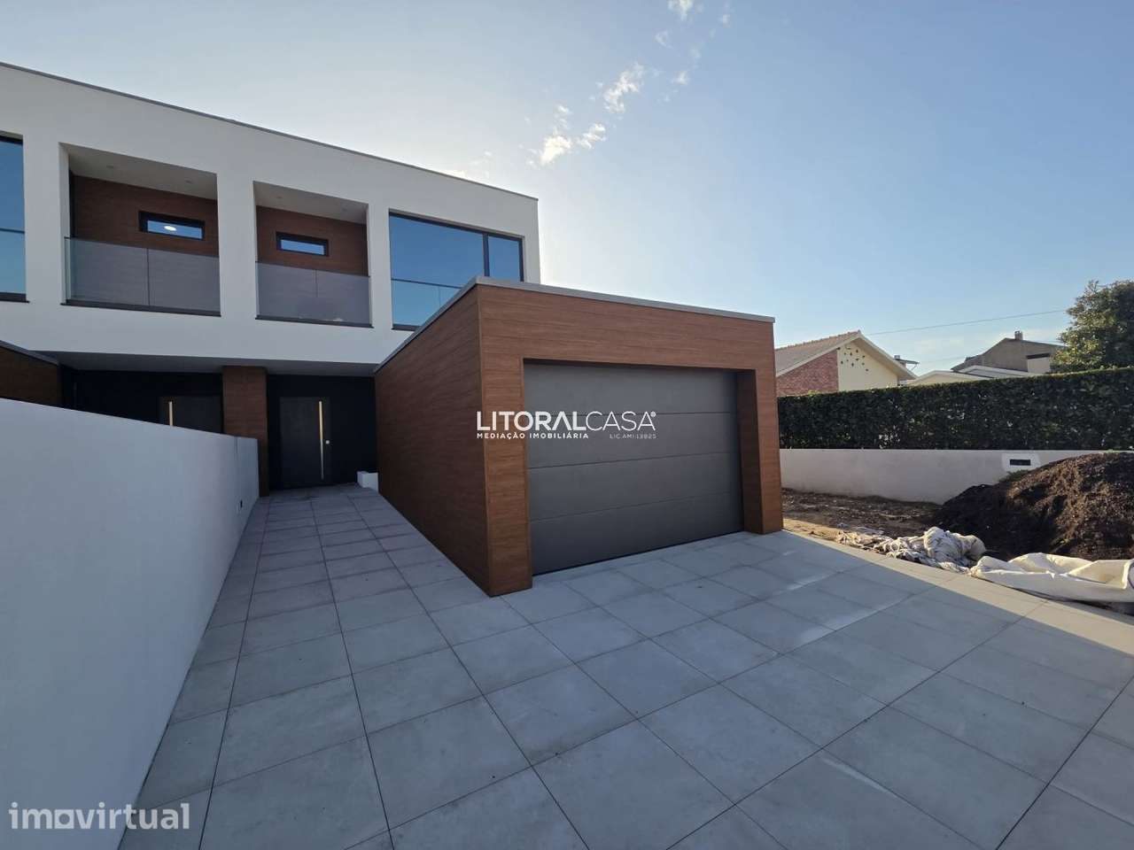 Moradia T4 Nova - Aradas - Grande imagem: 2/25