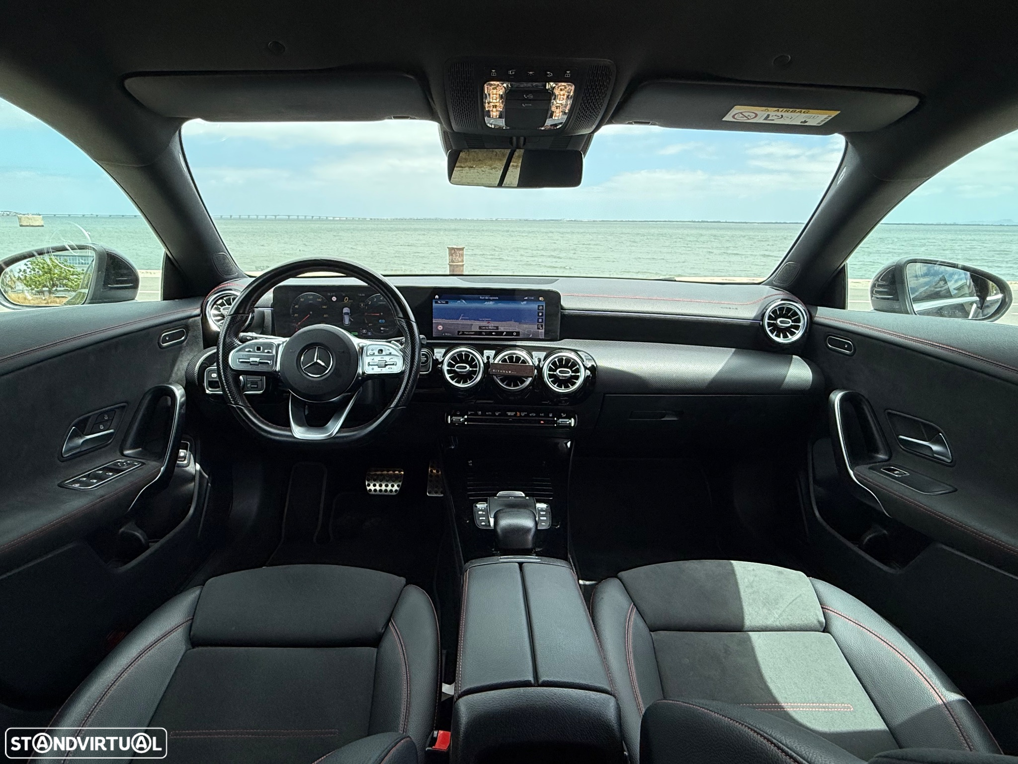 Mercedes-Benz CLA 250 e Shooting Brake AMG Line - 9