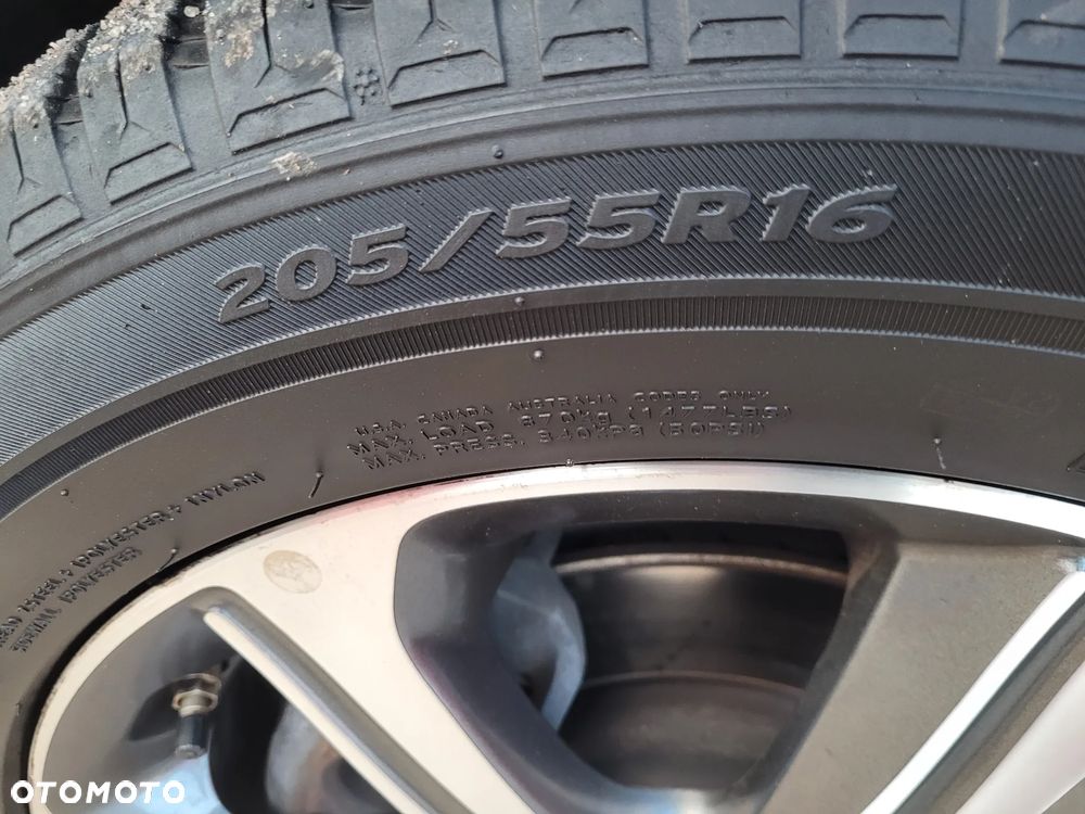 Hyundai ix20 1.4 blue YES - 34