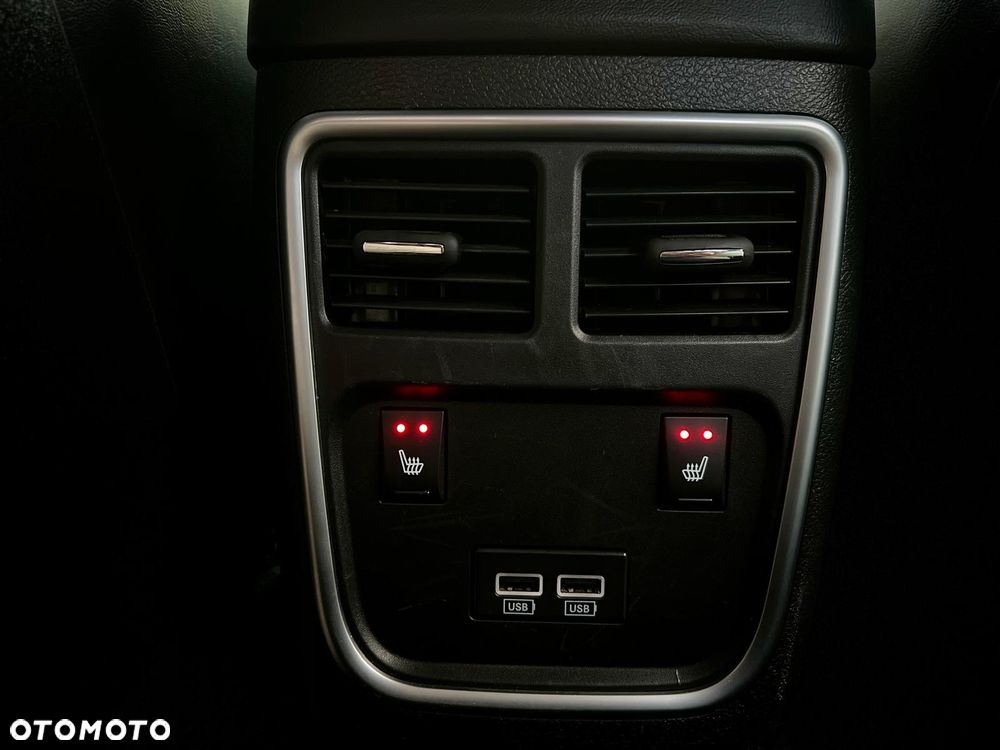Dodge Charger 5.7 R/T - 27