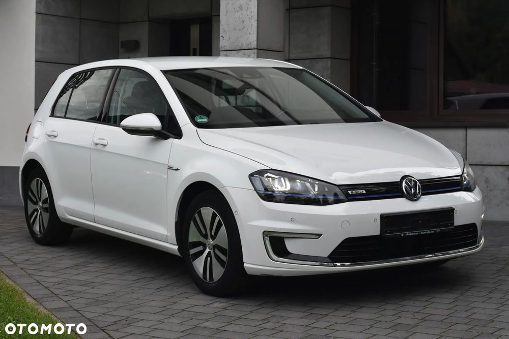 Volkswagen Golf - 21