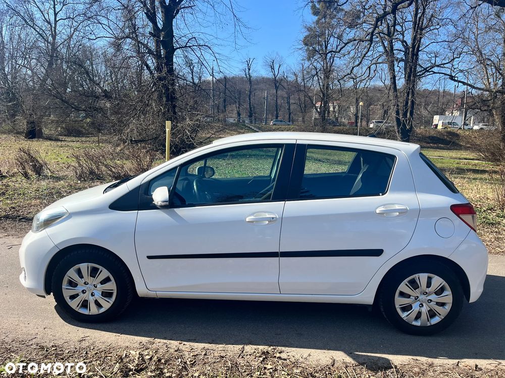 Toyota Yaris - 6