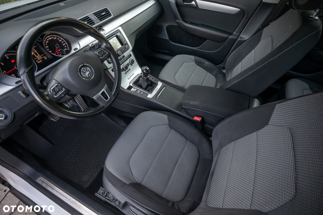 Volkswagen Passat Alltrack 2.0 TDI 4Mot - 18