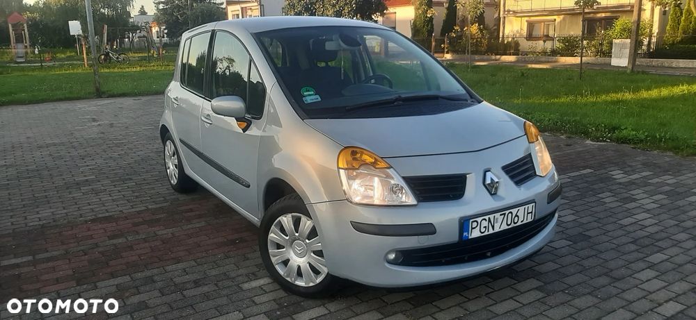 Renault Modus 1.6 16V Privilege - 4