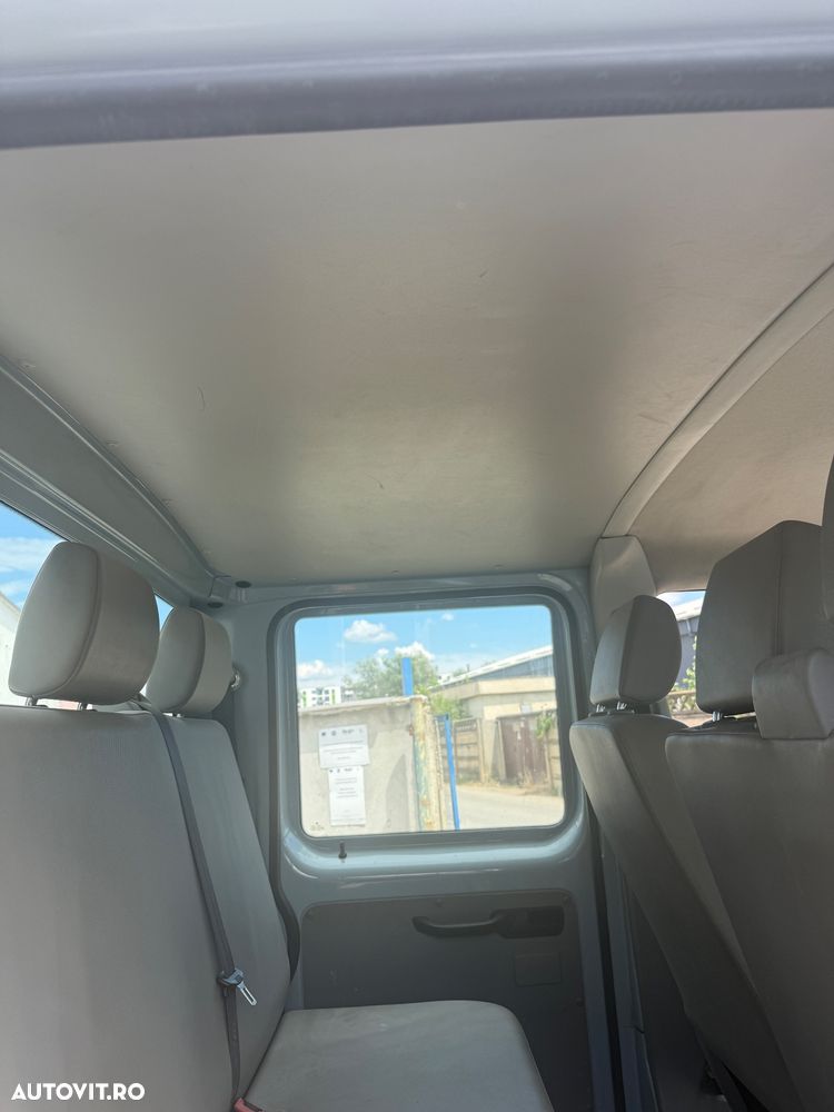 Volkswagen Transporter - 10