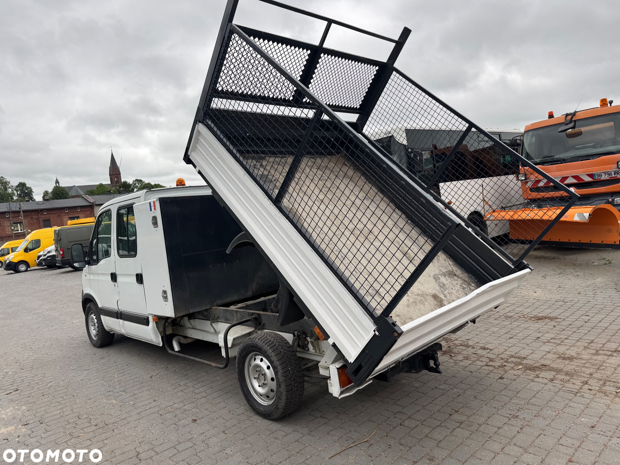 Renault Master 2009 r. Wywrotka Kiper Brygadówka 7 Osobowy Dubelkabina Dobelkabina Wywrot Doka - 8