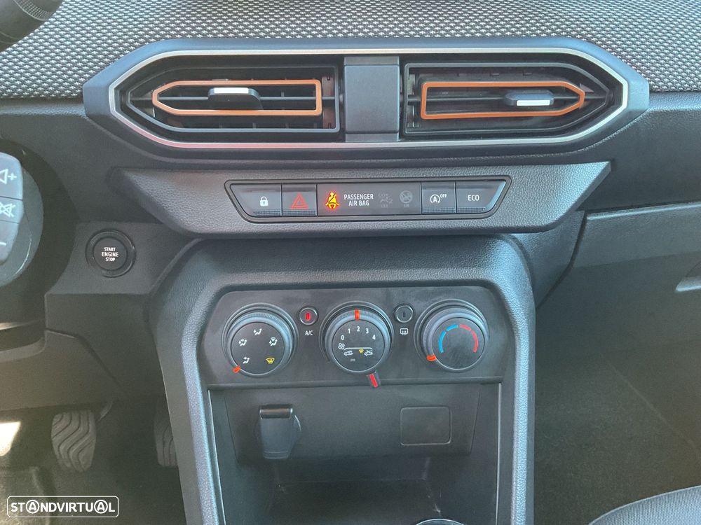 Dacia Sandero 1.0 ECO-G Expression Bi-Fuel - 21