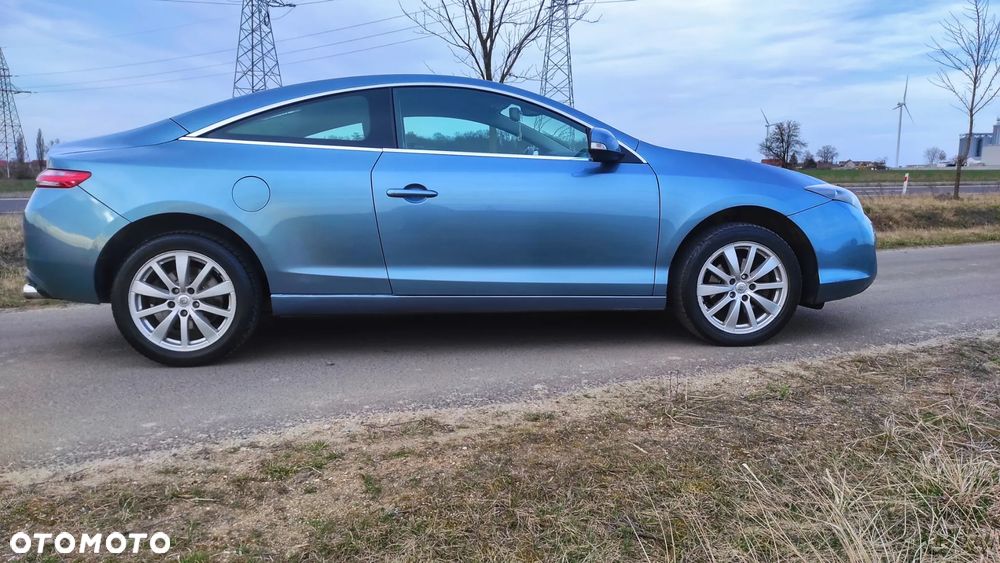 Renault Laguna 2.0 dCi GT - 12