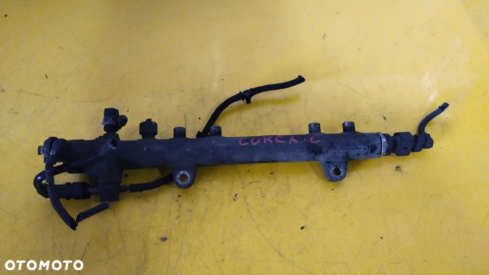 46817523  LISTWA WTRYSKOWA  Opel Corsa  C - 1